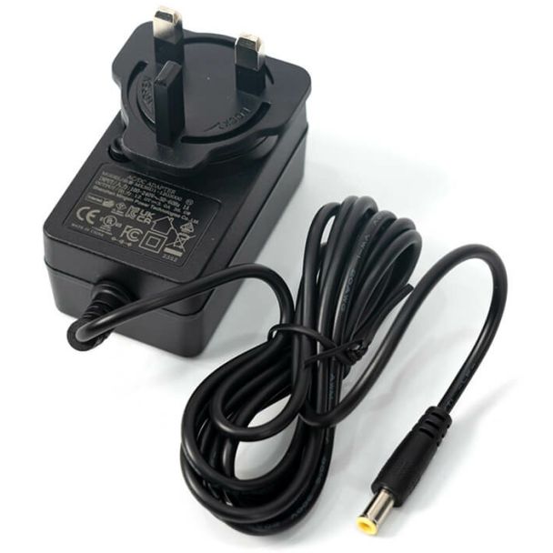 BirdDog P12-1 power adapter/inverter Indoor Black